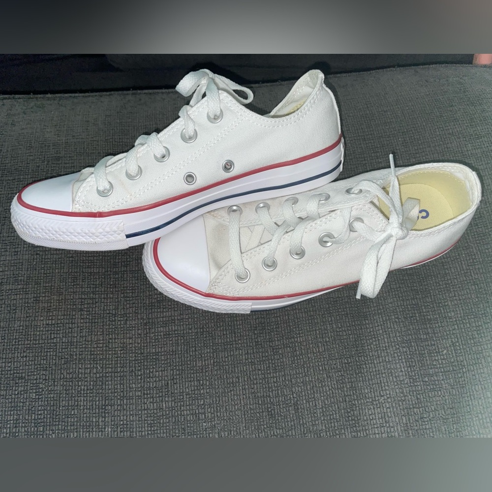 Women’s Converse Sneakers